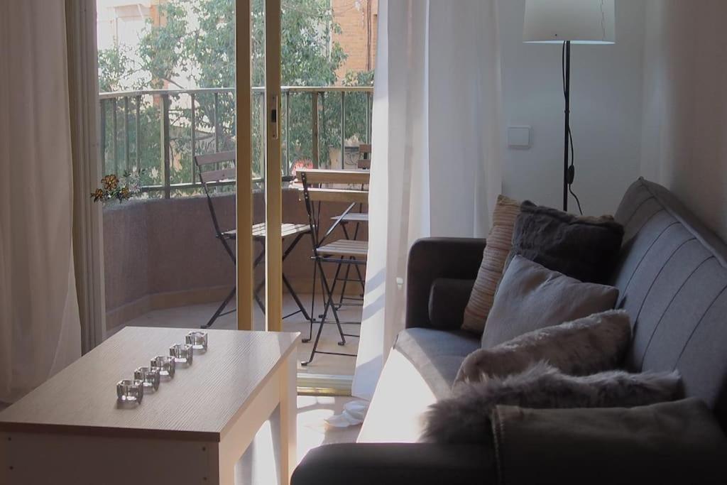 Superbe Appartement Pres De La Plage! سانتا بولا المظهر الخارجي الصورة