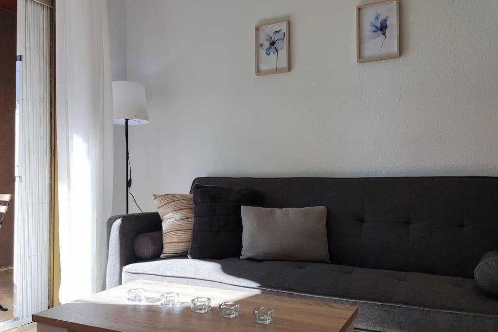 Superbe Appartement Pres De La Plage! سانتا بولا المظهر الخارجي الصورة