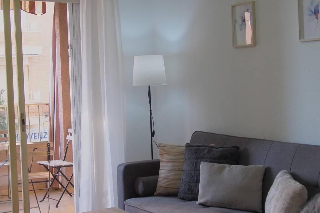 Superbe Appartement Pres De La Plage! سانتا بولا المظهر الخارجي الصورة